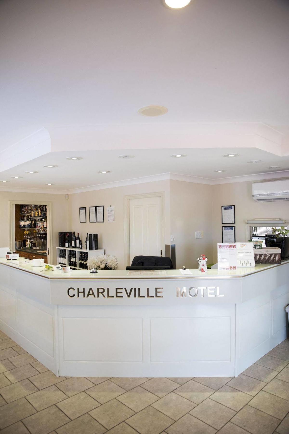 Charleville Motel Exterior foto